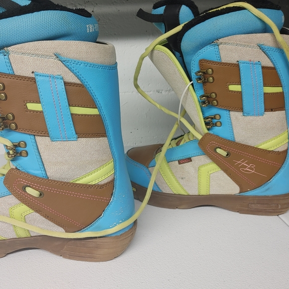 Vans Hi Standard Limited Edition Hannah Beaman  Snowbording Boot - Picture 3 of 12